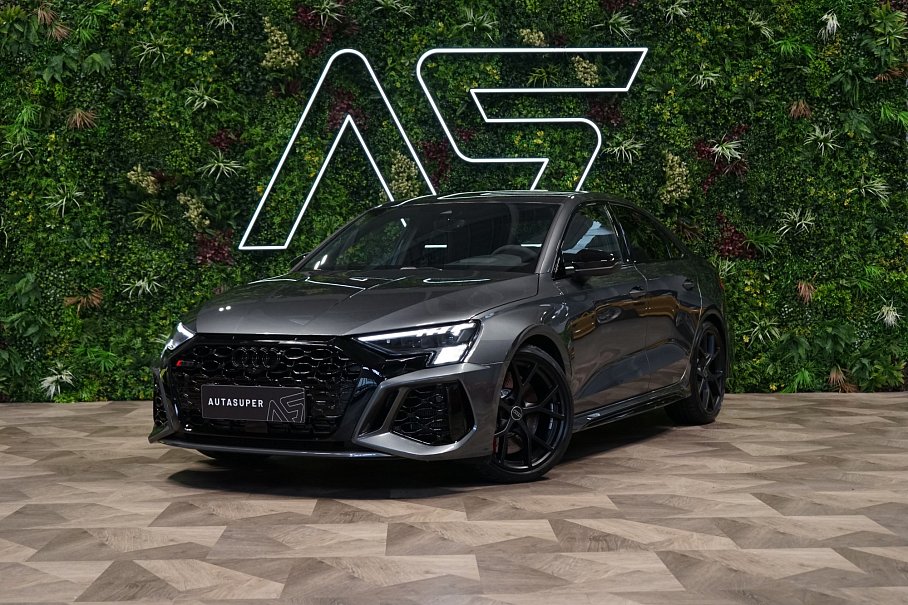 Audi RS 3 Limousine 2.5 TFSI quattro