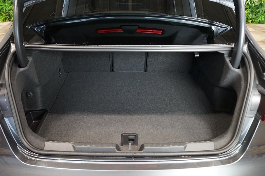 Audi RS 3 Limousine 2.5 TFSI quattro