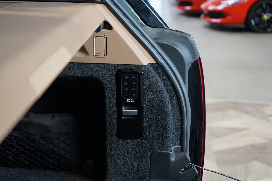 Land Rover Range Rover P530