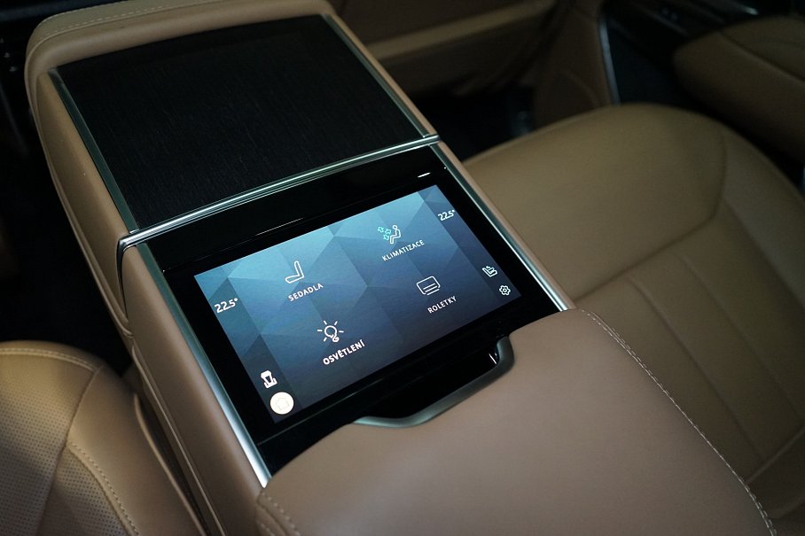 Land Rover Range Rover P530