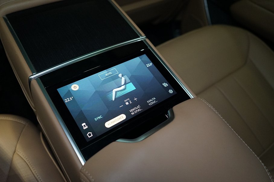 Land Rover Range Rover P530