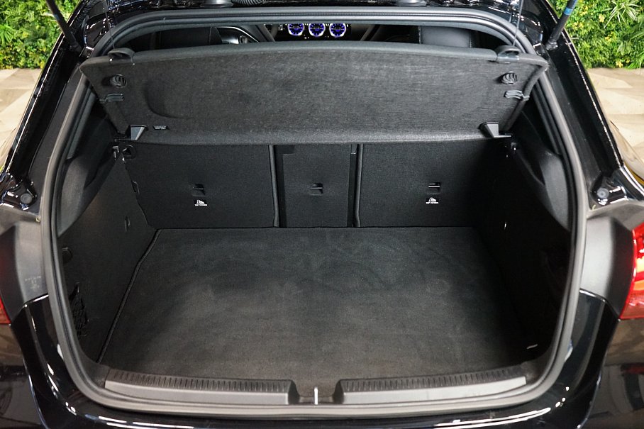 Mercedes-Benz Třída A 45 S AMG 4Matic+