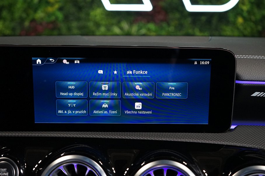 Mercedes-Benz Třída A 45 S AMG 4Matic+