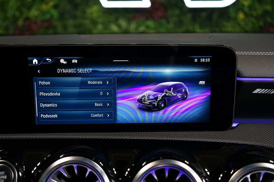 Mercedes-Benz Třída A 45 S AMG 4Matic+