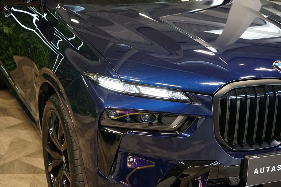 BMW X7 M60i xDrive