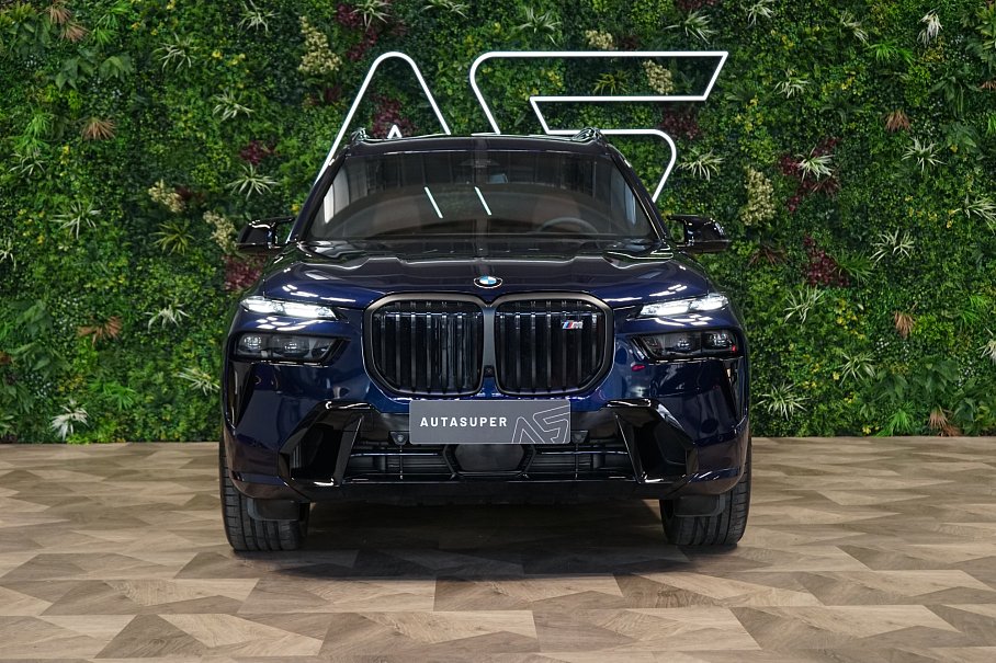 BMW X7 M60i xDrive