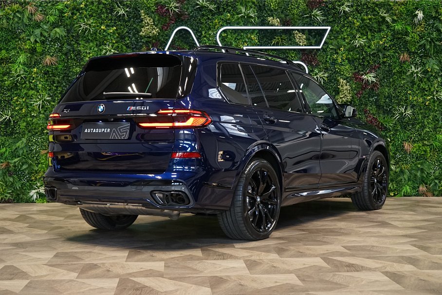 BMW X7 M60i xDrive