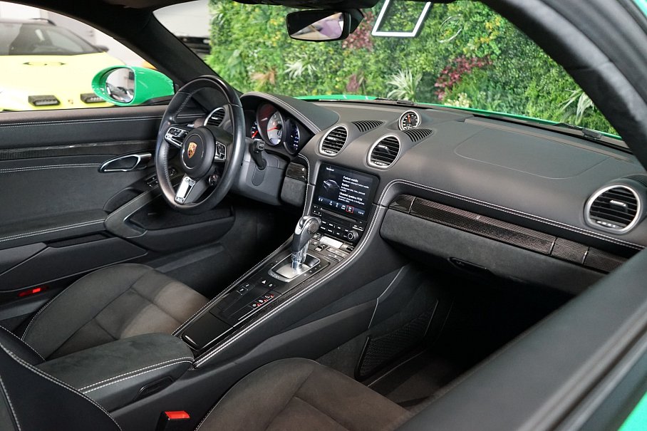 Porsche Cayman 718 GTS 4.0