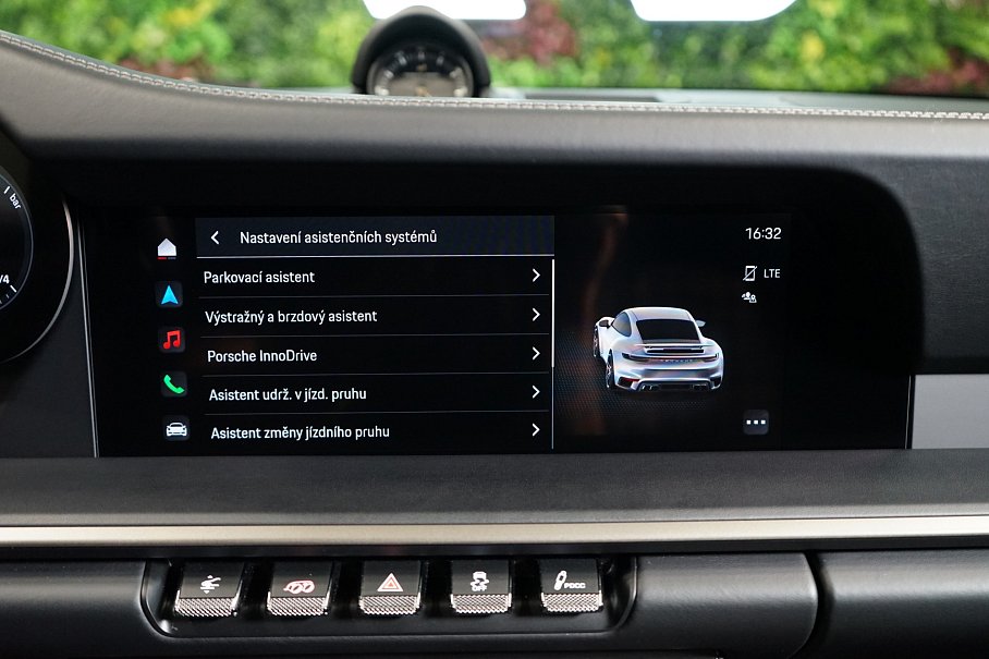 Porsche 911 Turbo 50 Years Limited Edition 0539/1974