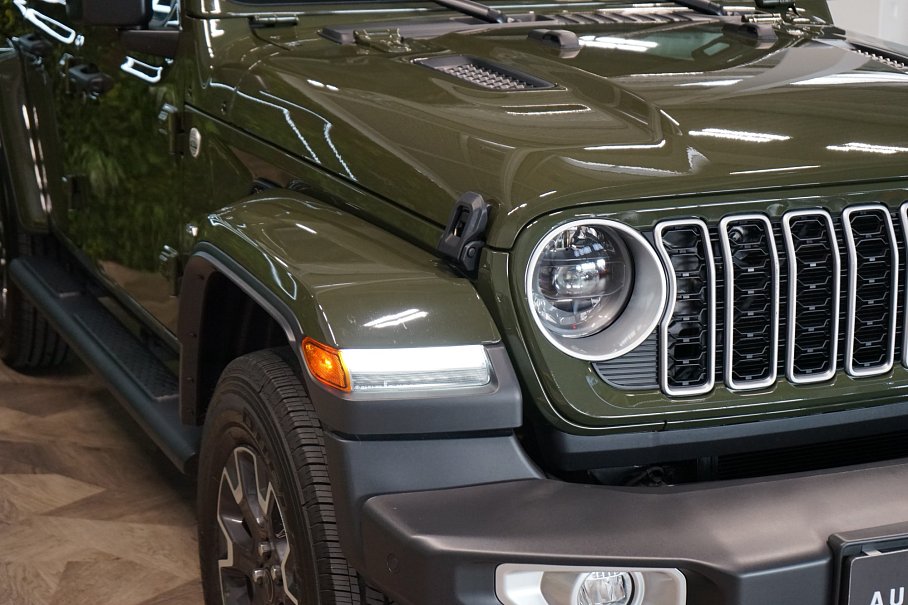 Jeep Wrangler 2.0 T Sahara