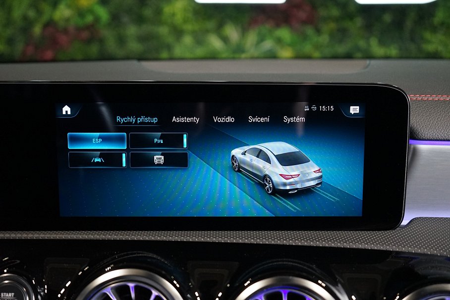 Mercedes-Benz CLA 180