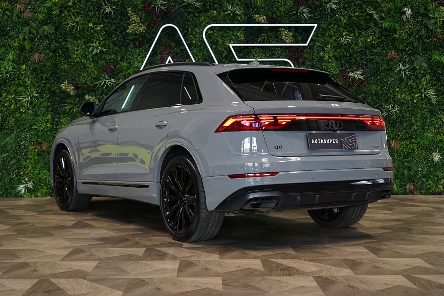 Audi Q8 50 TDI quattro