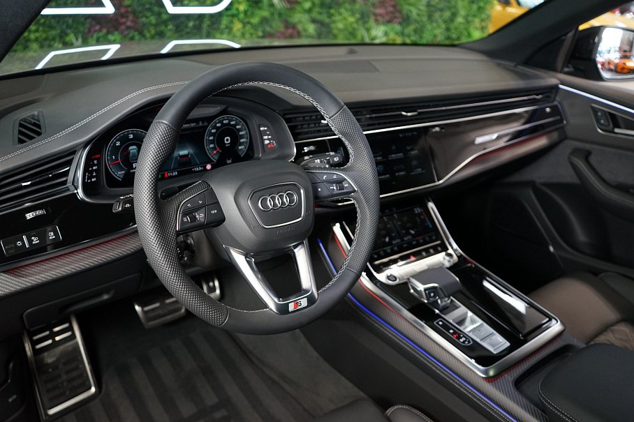 Audi Q8 50 TDI quattro