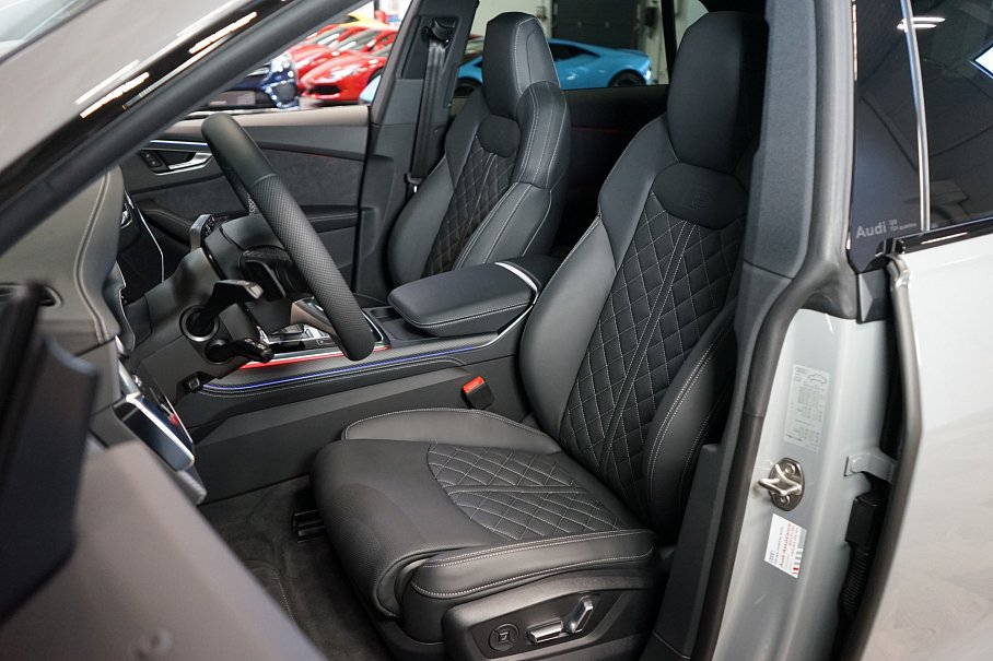 Audi Q8 50 TDI quattro