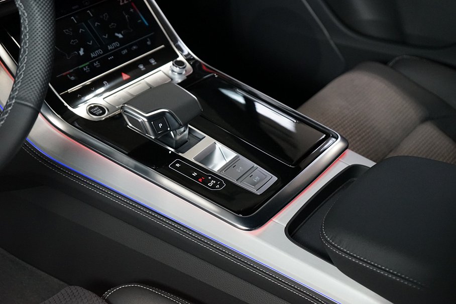 Audi Q7 50 TDI quattro