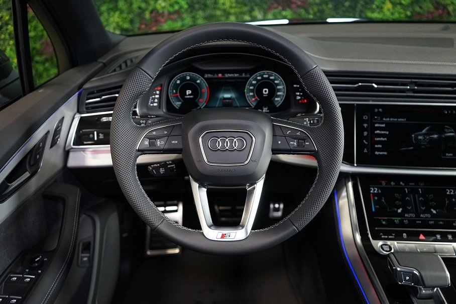 Audi Q7 50 TDI quattro
