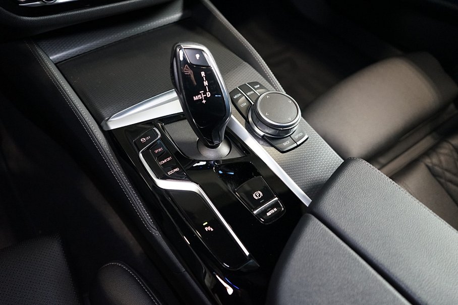 BMW Řada 5 540i xDrive