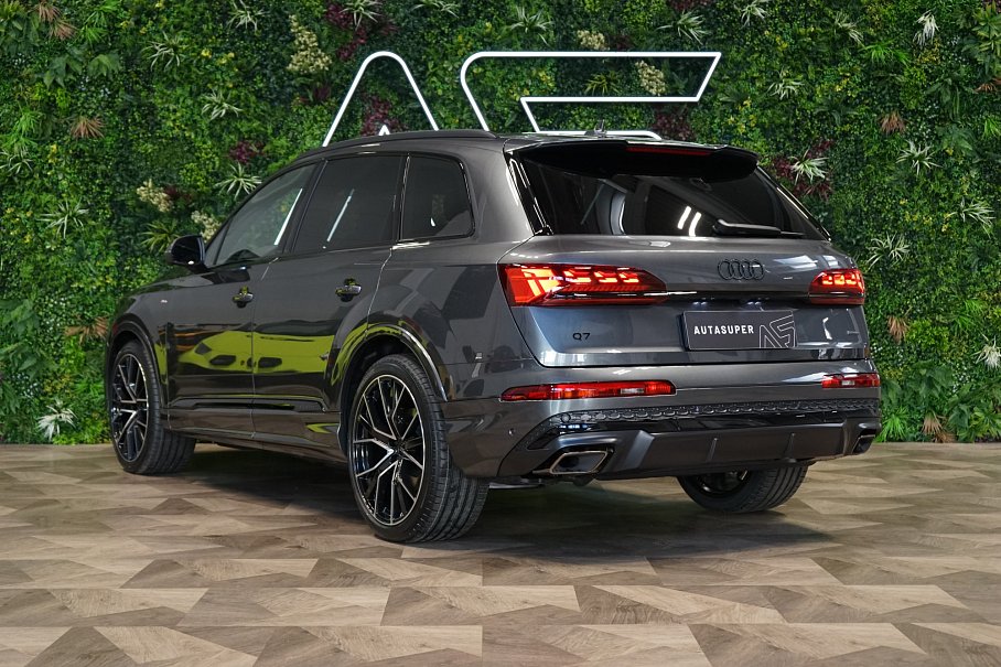 Audi Q7 50 TDI quattro