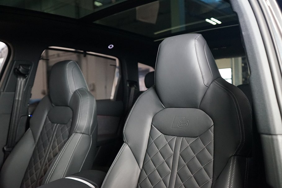 Audi Q7 50 TDI quattro