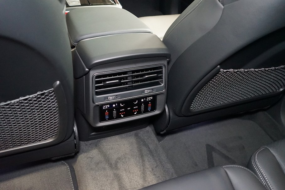 Audi Q7 50 TDI quattro