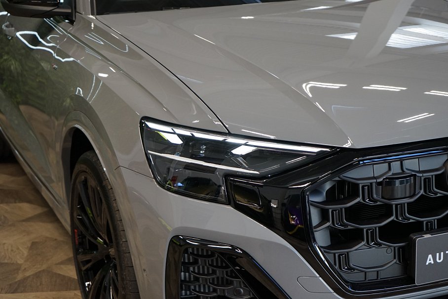 Audi Q8 TFSI e quattro