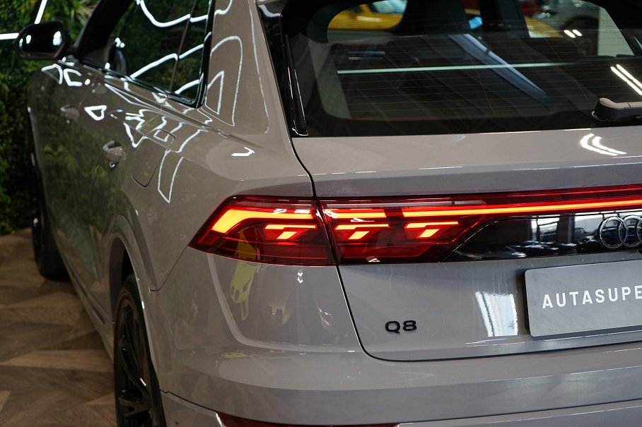 Audi Q8 TFSI e quattro