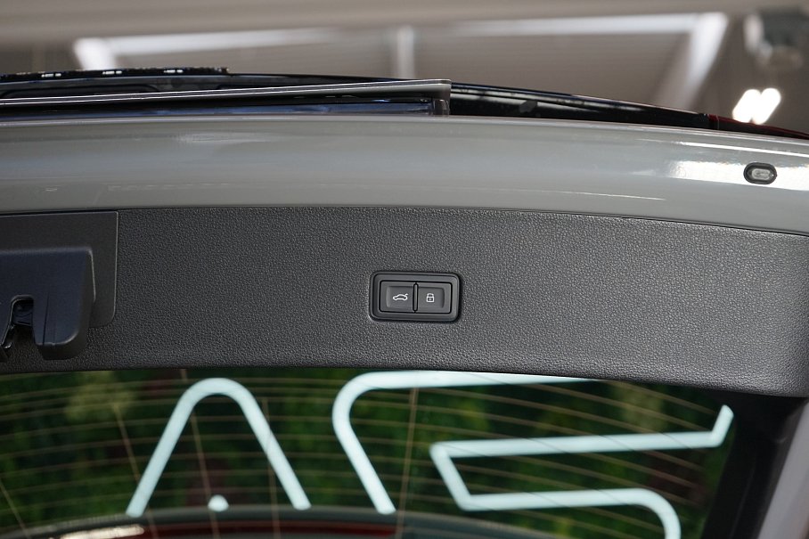 Audi Q8 TFSI e quattro