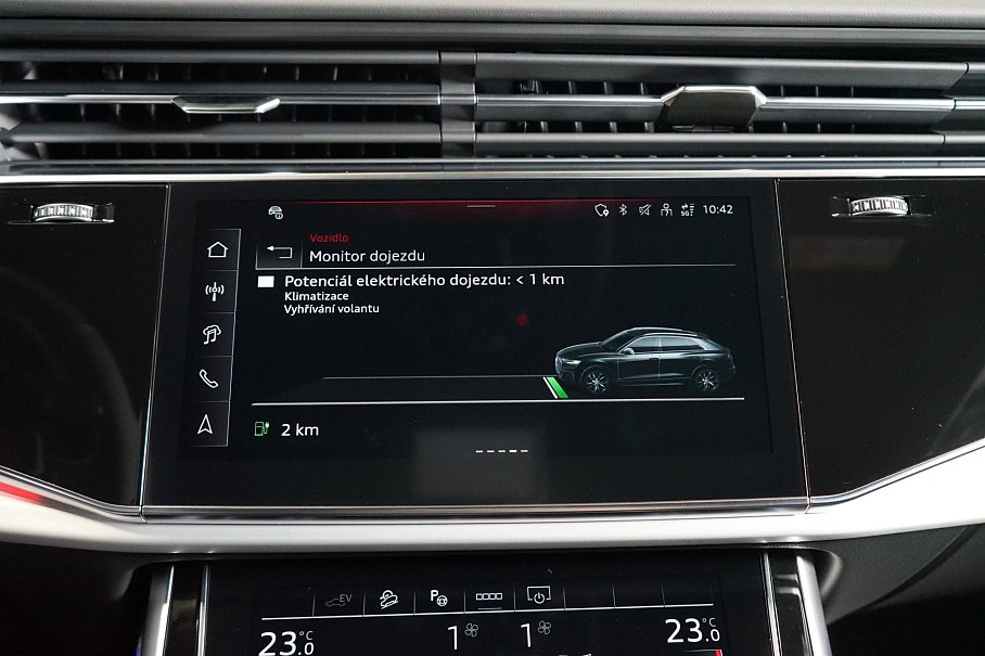 Audi Q8 TFSI e quattro