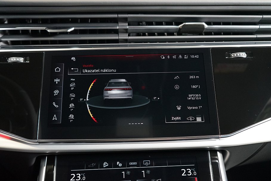 Audi Q8 TFSI e quattro