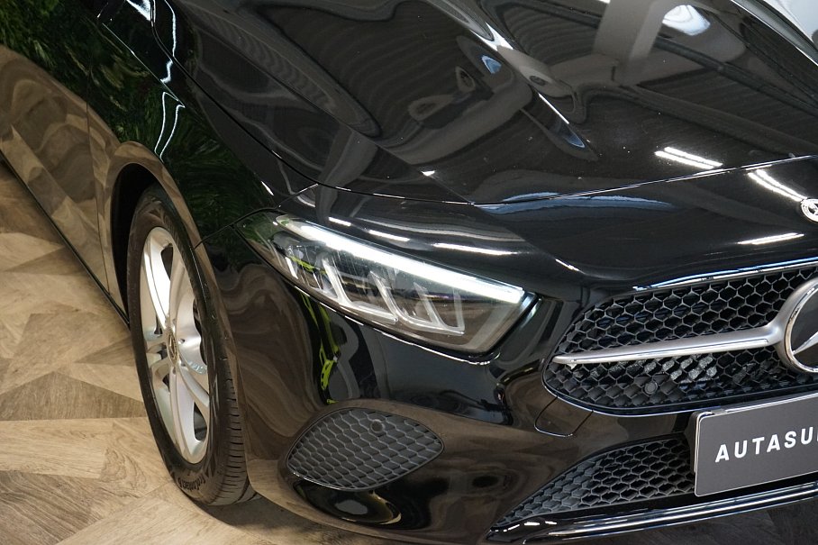 Mercedes-Benz Třída A 180