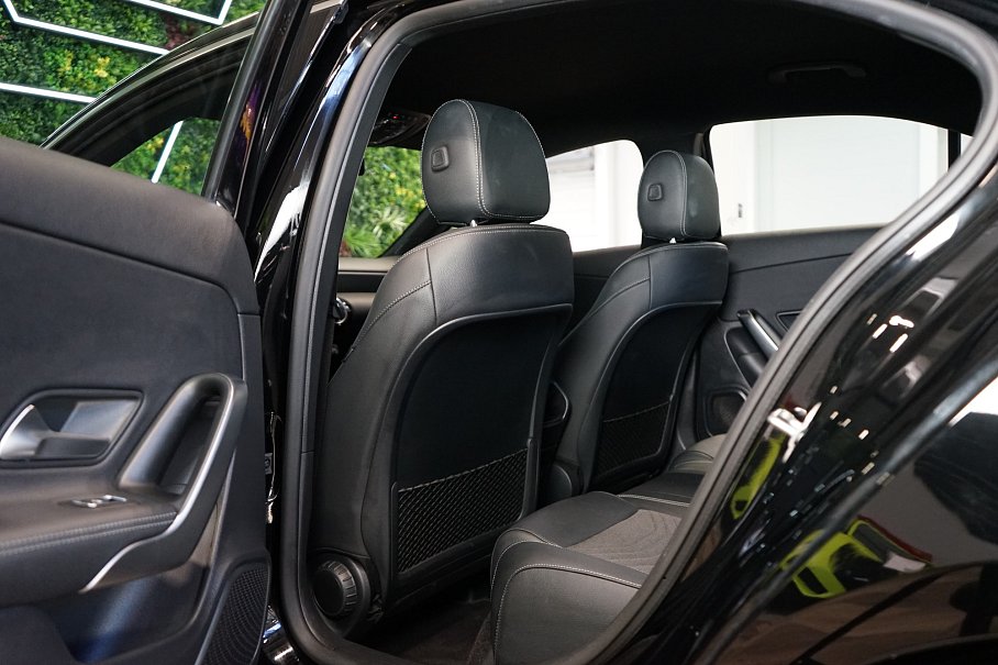 Mercedes-Benz Třída A 180