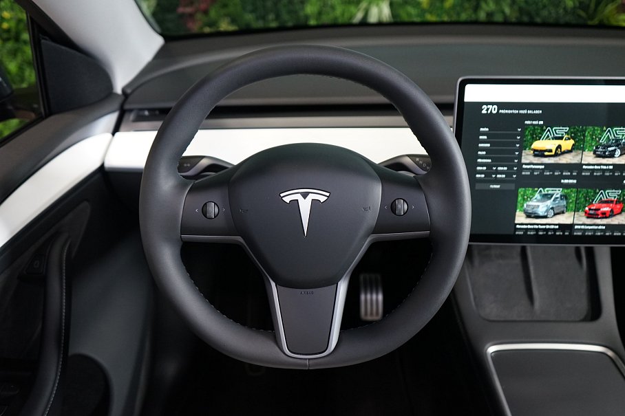 Tesla Model Y Dual Motor Performance