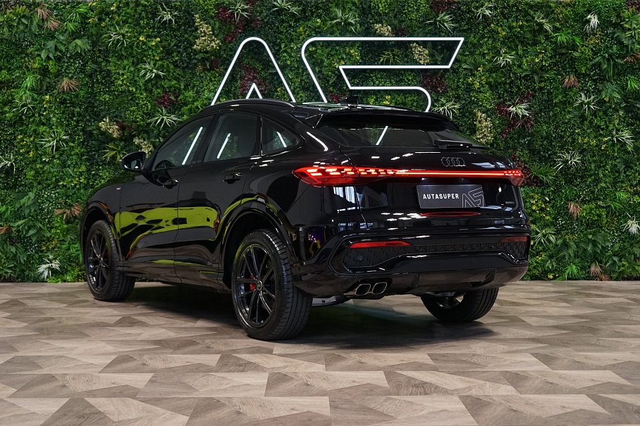 Audi Q5 2.0 TDI Sportback quattro