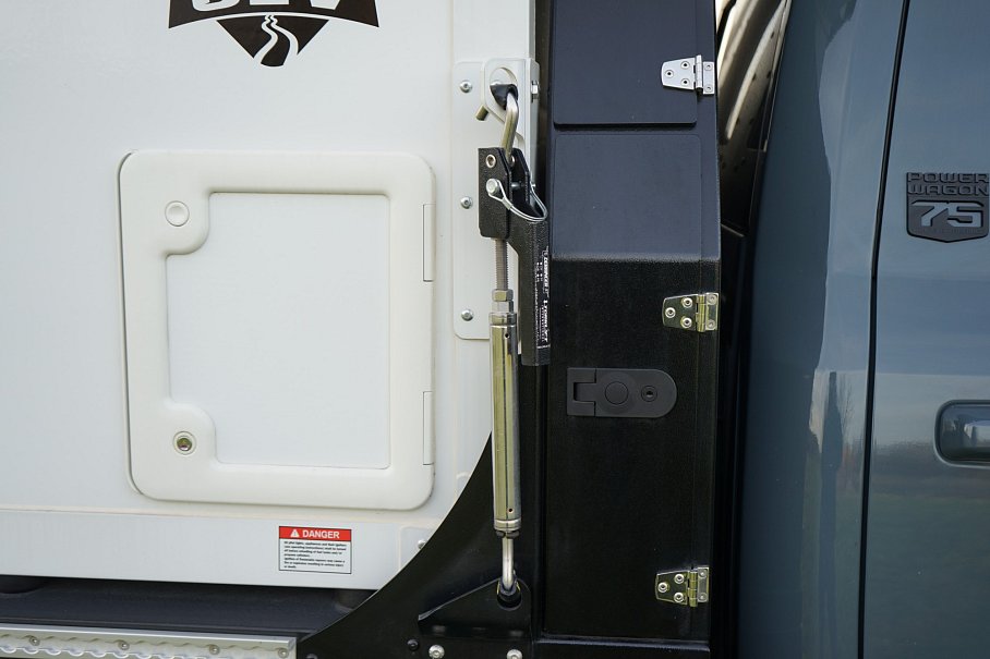 Dodge RAM 2500 Heavy Duty 6.4L HEMI