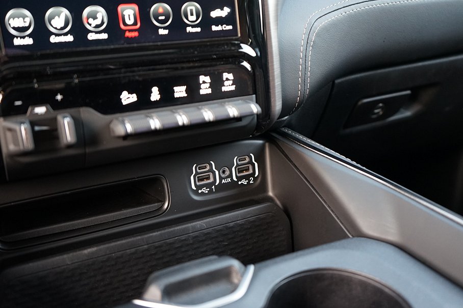 Dodge RAM 2500 Heavy Duty 6.4L HEMI