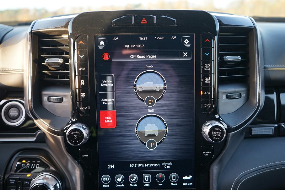 Dodge RAM 2500 Heavy Duty 6.4L HEMI