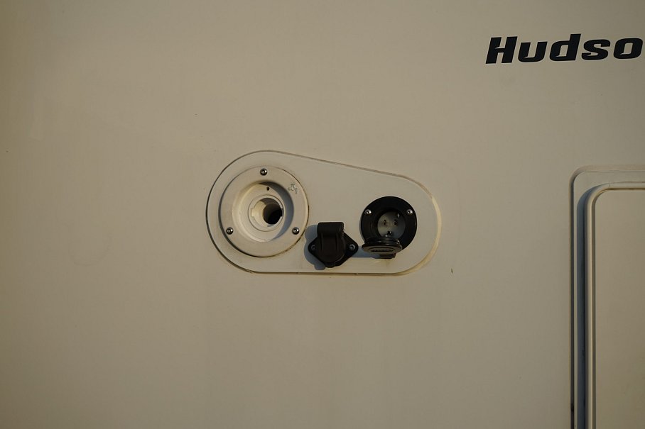 Dodge RAM 2500 Heavy Duty 6.4L HEMI