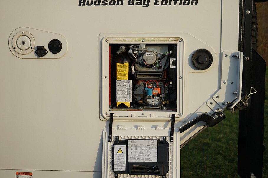 Dodge RAM 2500 Heavy Duty 6.4L HEMI