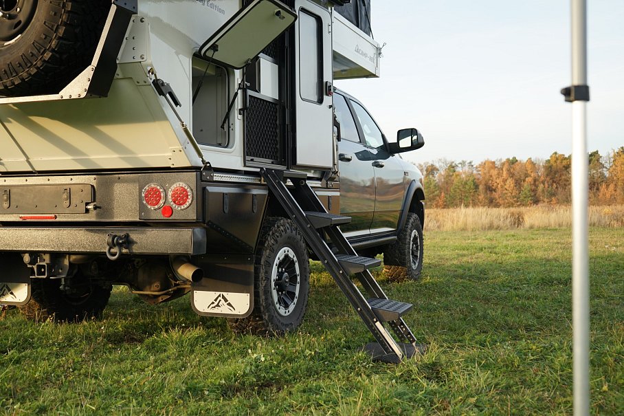 Dodge RAM 2500 Heavy Duty 6.4L HEMI
