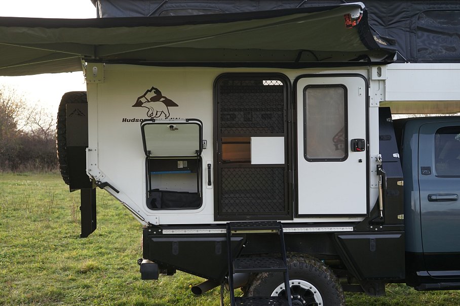 Dodge RAM 2500 Heavy Duty 6.4L HEMI