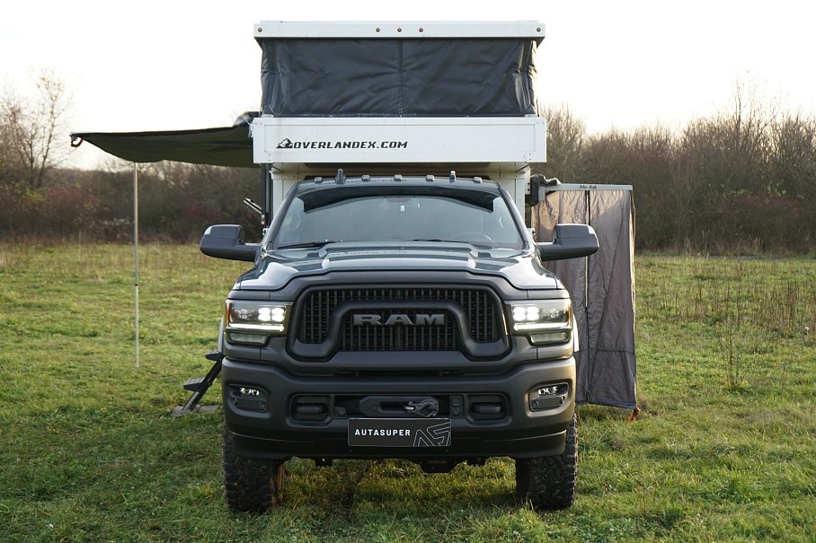 Dodge RAM 2500 Heavy Duty 6.4L HEMI