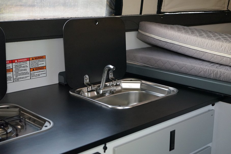 Dodge RAM 2500 Heavy Duty 6.4L HEMI