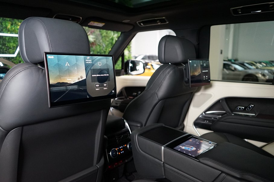 Land Rover Range Rover D350 Autobiography