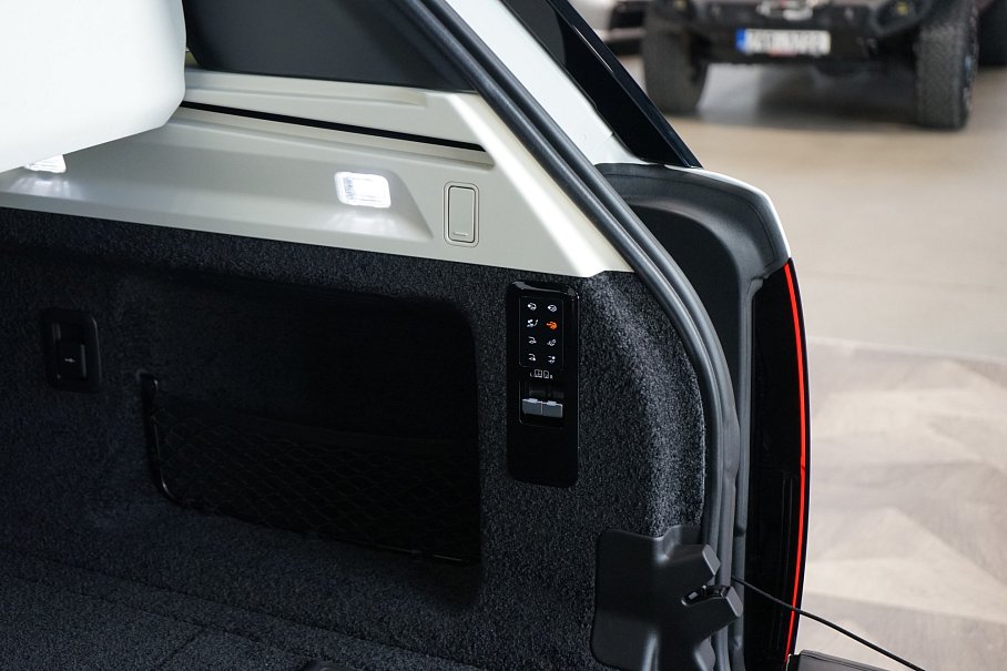 Land Rover Range Rover D350 Autobiography