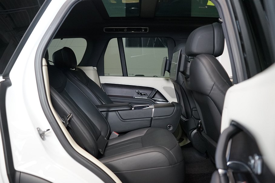 Land Rover Range Rover D350 Autobiography