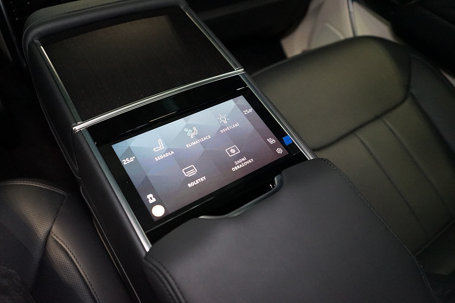 Land Rover Range Rover D350 Autobiography