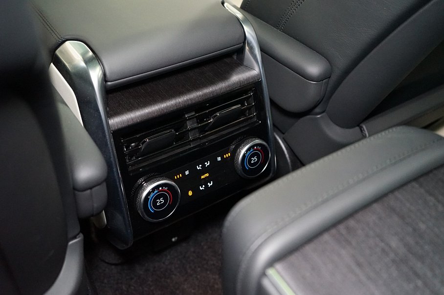 Land Rover Range Rover D350 Autobiography