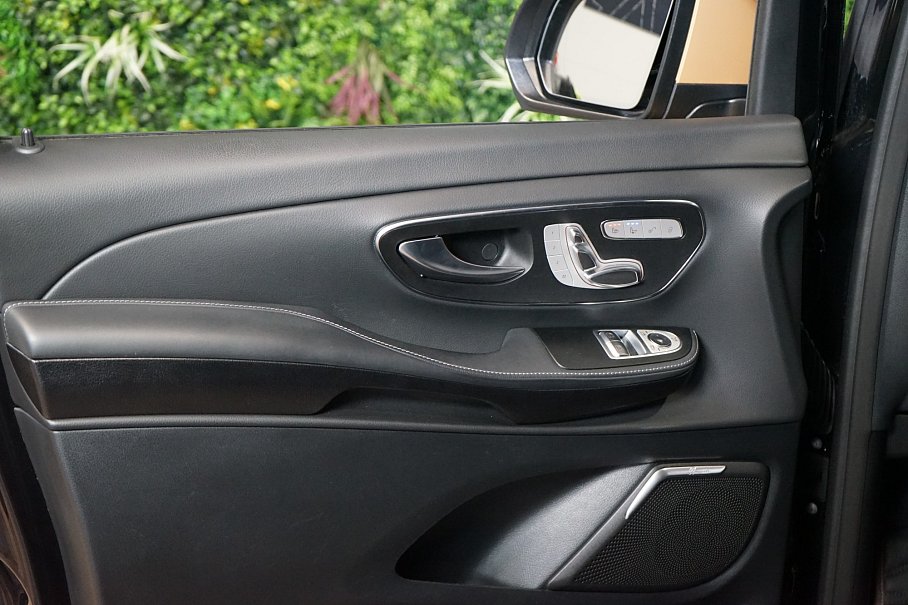 Mercedes-Benz Třída V 300d 4Matic