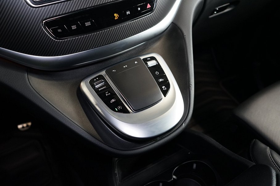 Mercedes-Benz Třída V 300d 4Matic