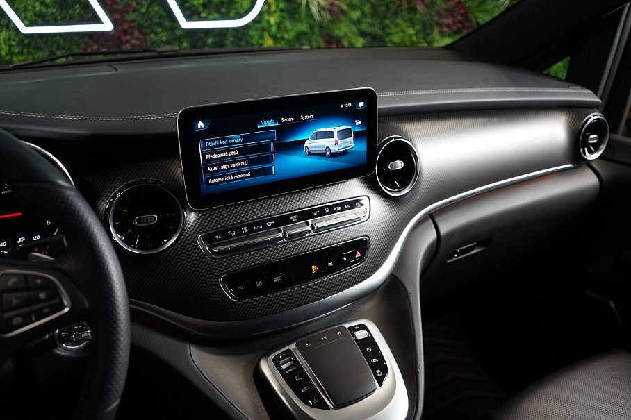 Mercedes-Benz Třída V 300d 4Matic